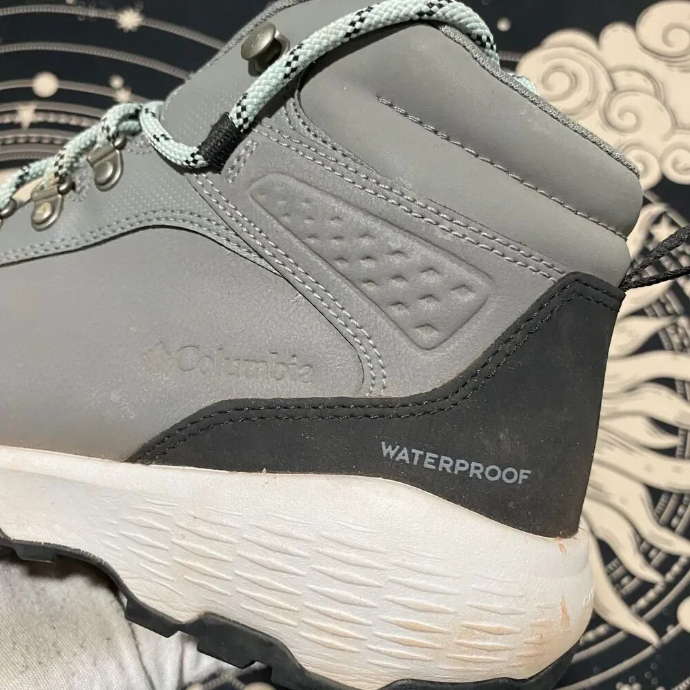 Columbia Newton Wander 2125521052 Hiking Boot Women's 9 Gray Leather Lace-Up